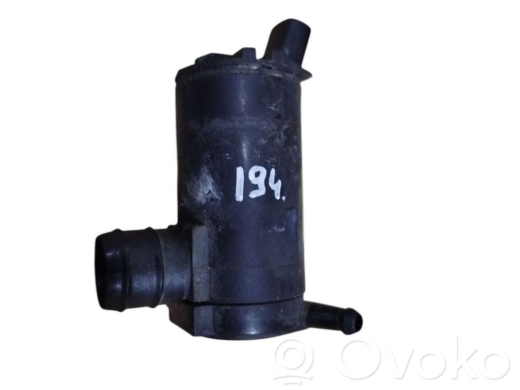 Chevrolet Epica Windscreen/windshield washer pump 