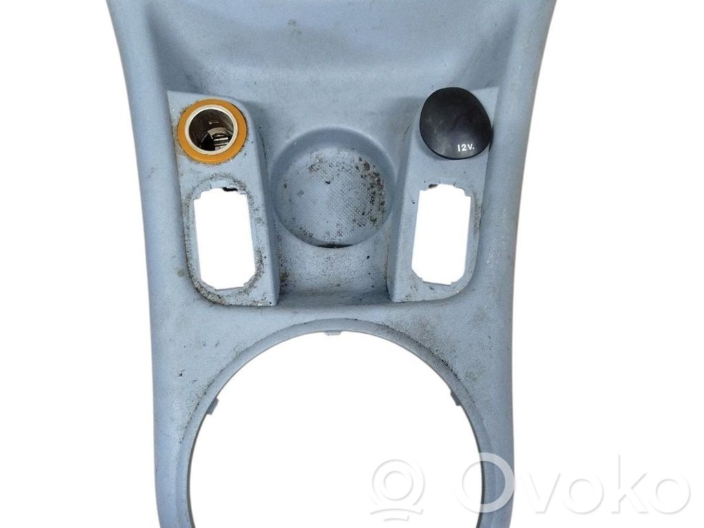 Citroen C3 Pavarų perjungimo svirties apdaila (plastikinė) 