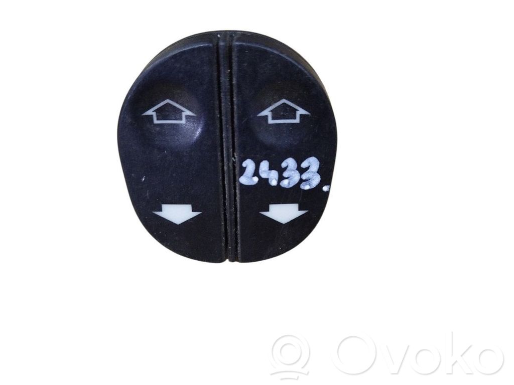 Ford Focus Electric window control switch 