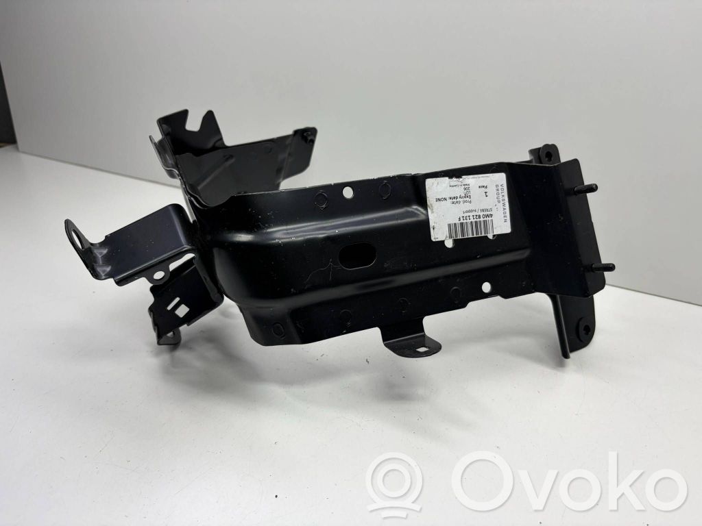 Audi Q7 4M Support de montage d'aile 