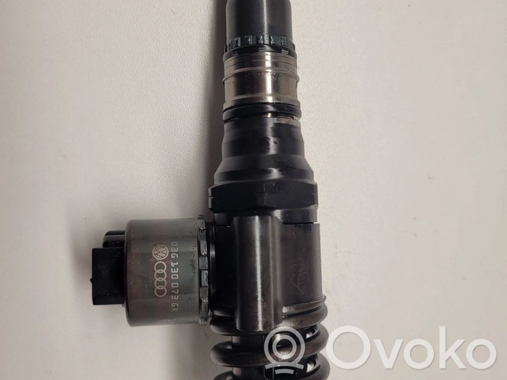 Audi A4 S4 B7 8E 8H Inyector de combustible 