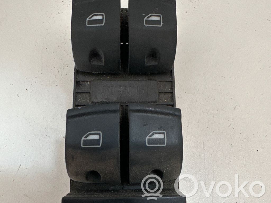 Electric window control switch   4F0959851