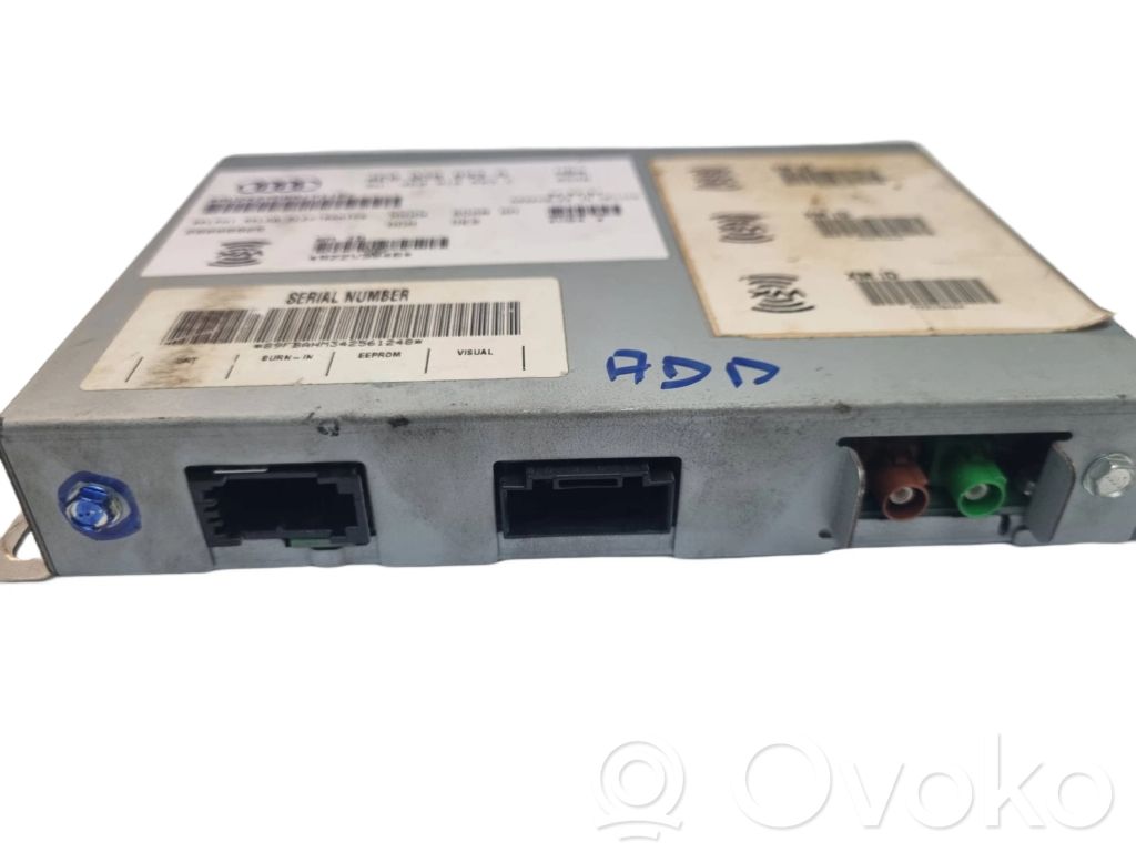 Multimediju kontrolieris   4E0035593A,4E0910593C,9ZZV3046,Z7D6017118