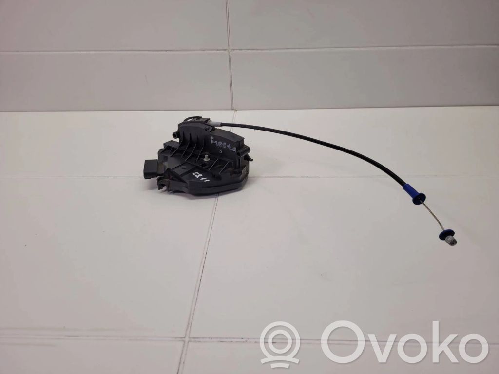 Ford Fiesta Aizmugurē slēdzene 