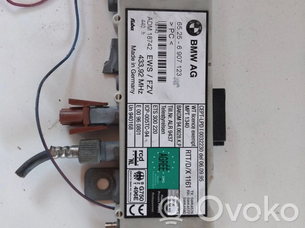 BMW 3 E46 Antenos valdymo blokas 