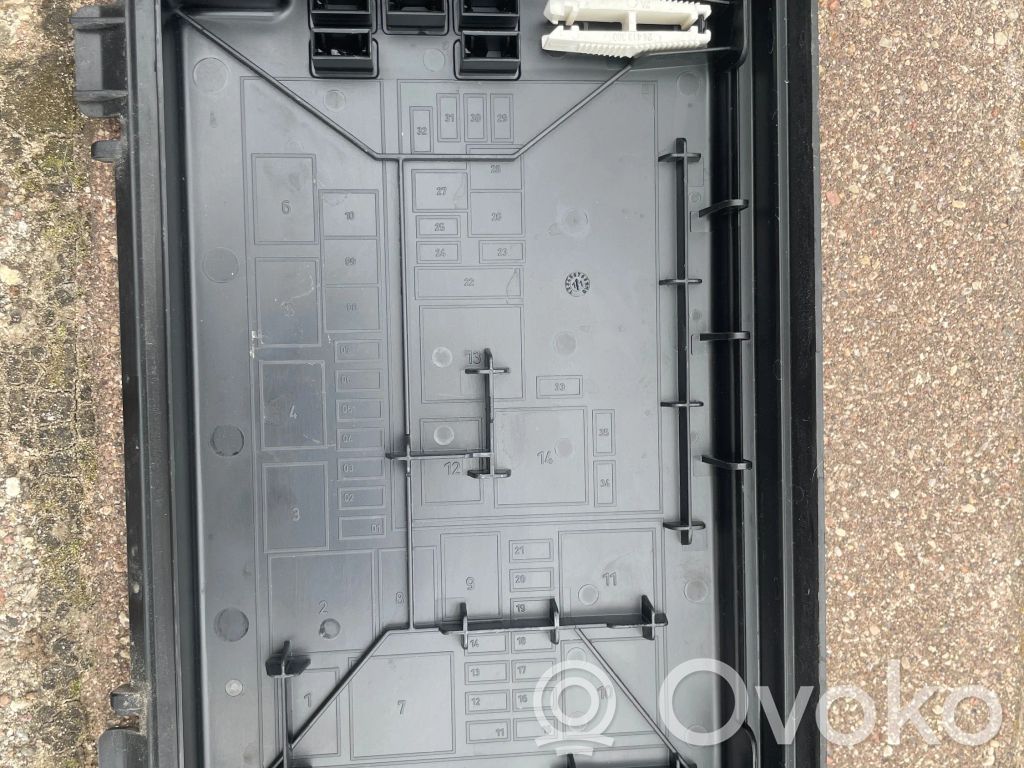Opel Meriva B Sulakerasian kansi 