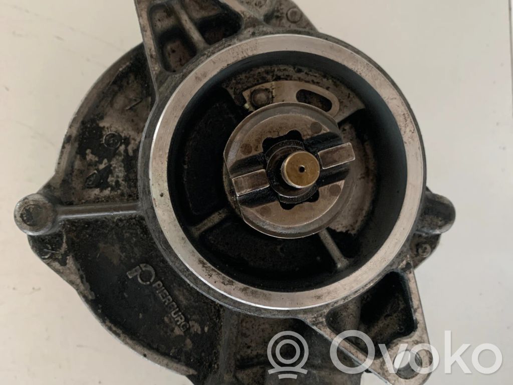 Audi A4 S4 B7 8E 8H Vacuum pump 