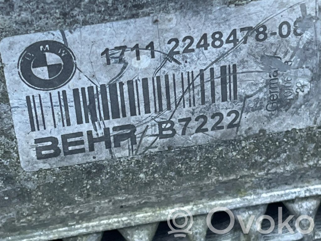 BMW 5 E60 E61 Aušinimo skysčio radiatorius 