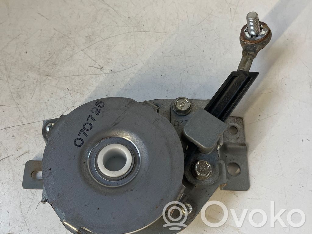Trunk lock loop   070725