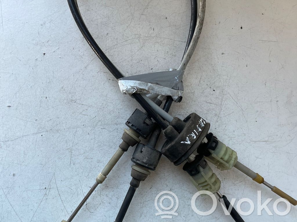 Opel Zafira B Gear shift cable linkage 