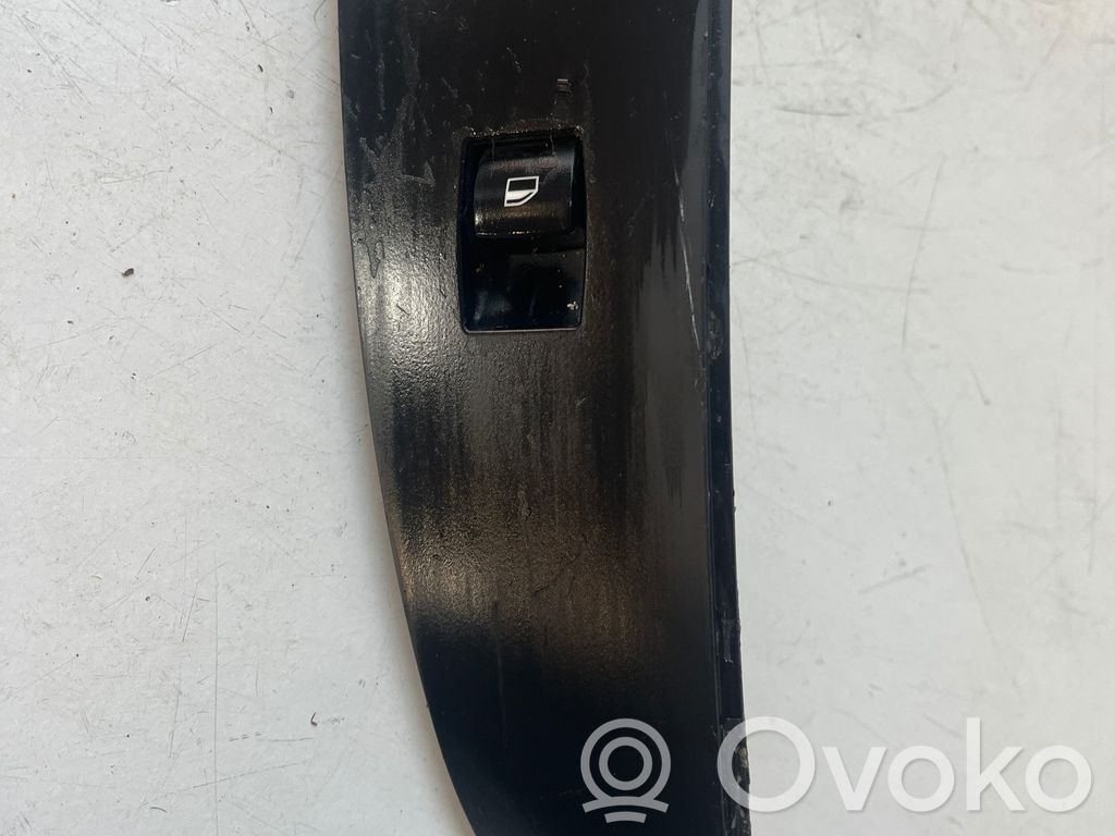 BMW 5 E60 E61 Electric window control switch 