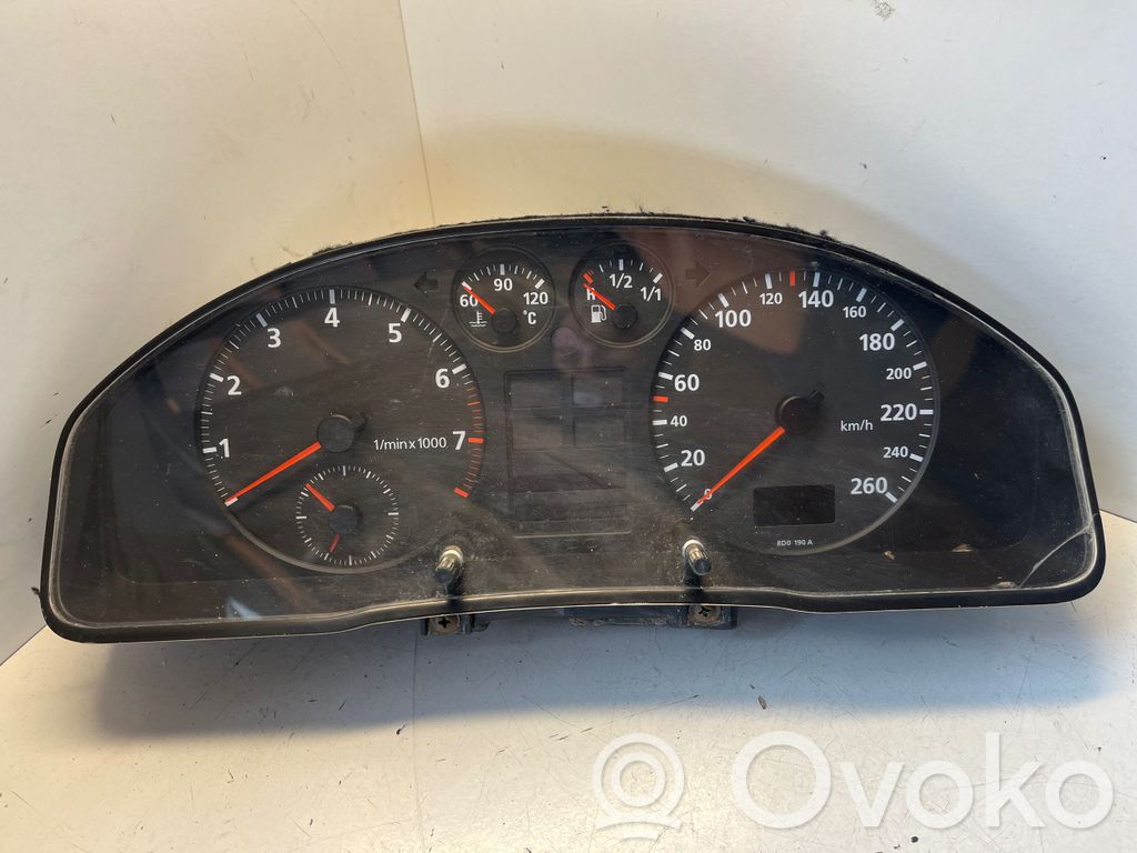Audi A4 S4 B5 8D Vitezometru (grup de instrumente) 