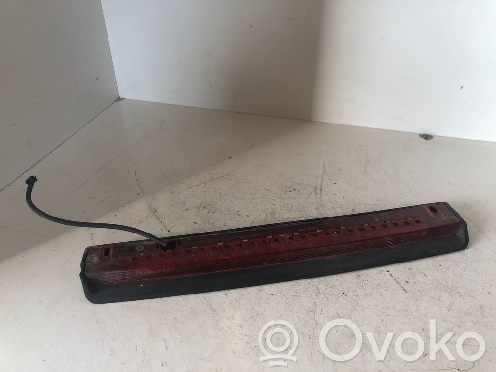 BMW 5 E39 Third/center stoplight 