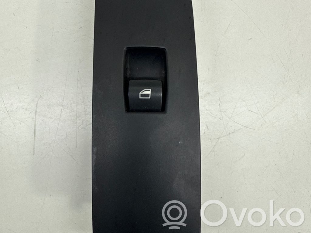 BMW 1 E81 E87 Electric window control switch 