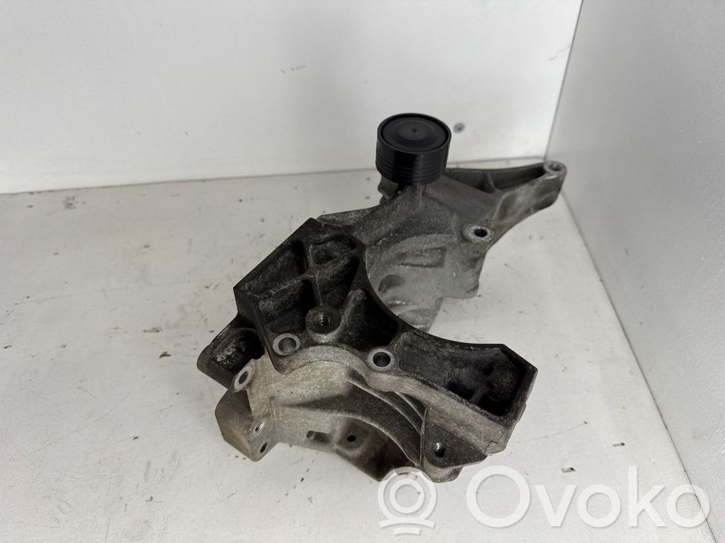 Generator/alternator bracket   7802639