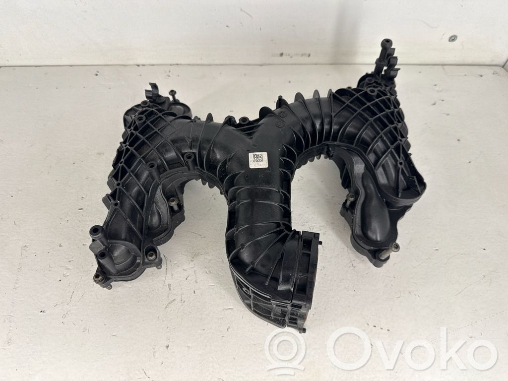 Audi Q7 4M Intake manifold 