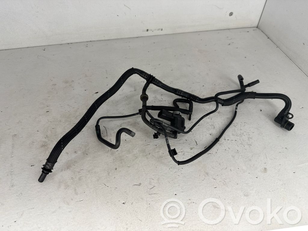 Audi Q7 4M Turbo solenoid valve 