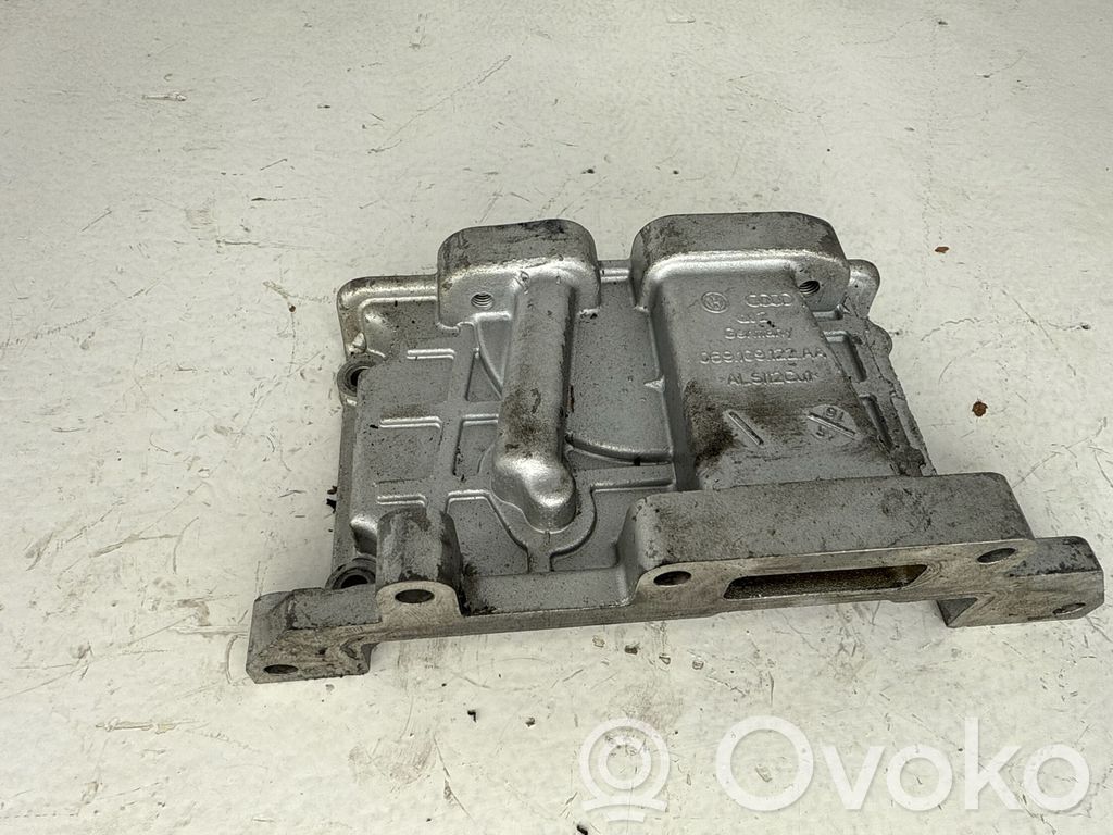 Audi Q7 4M Timing chain cover 