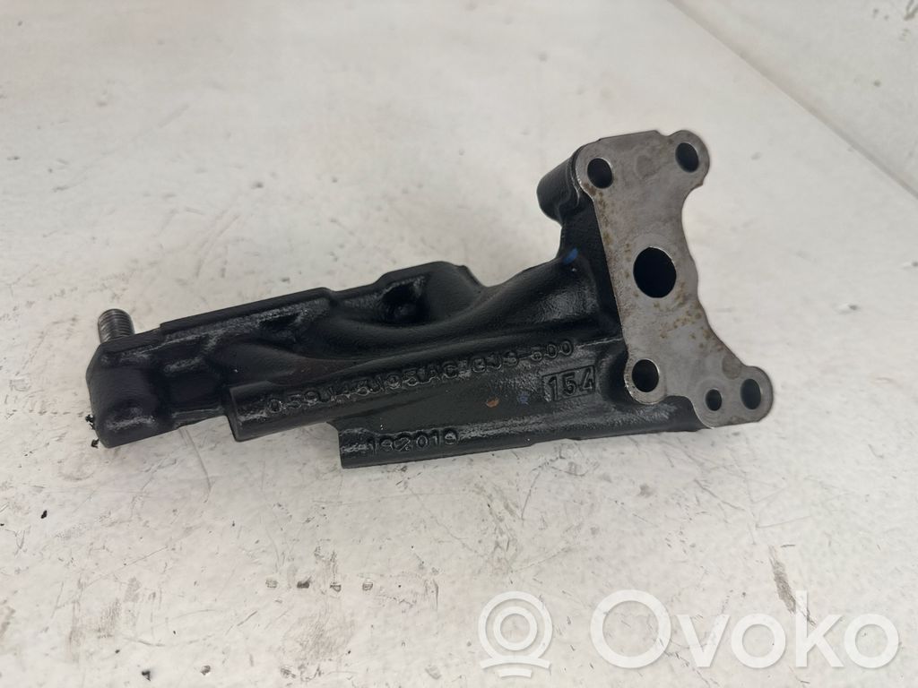Audi Q7 4M other engine part 