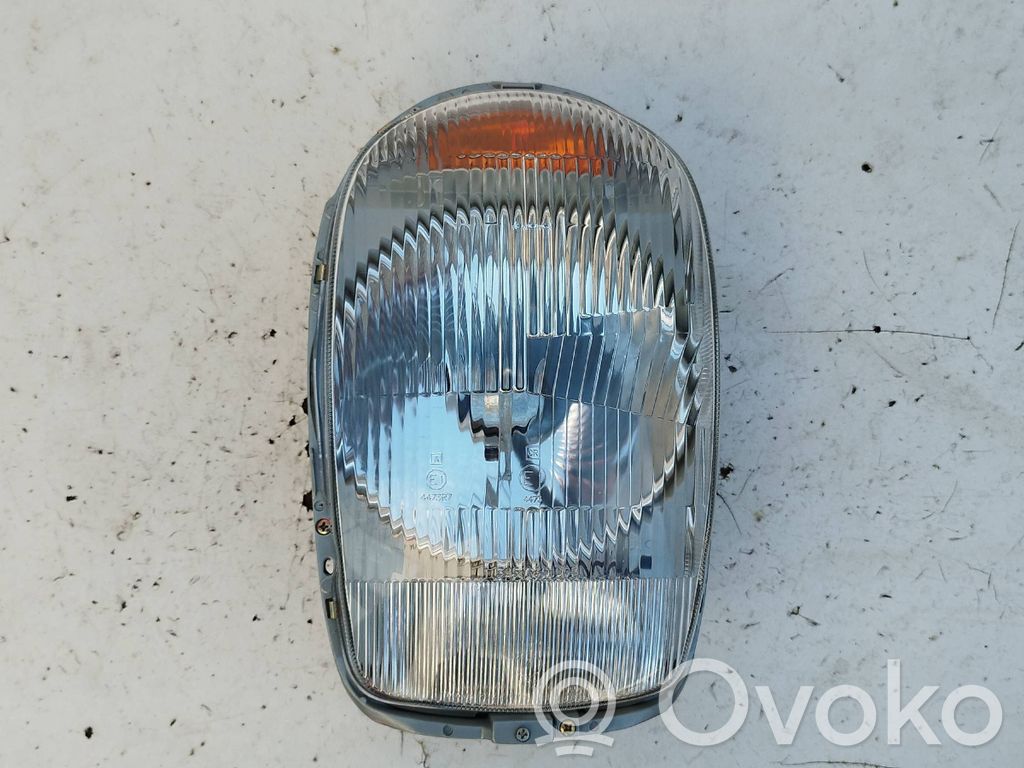 Mercedes-Benz 230 280SL R113 Far 