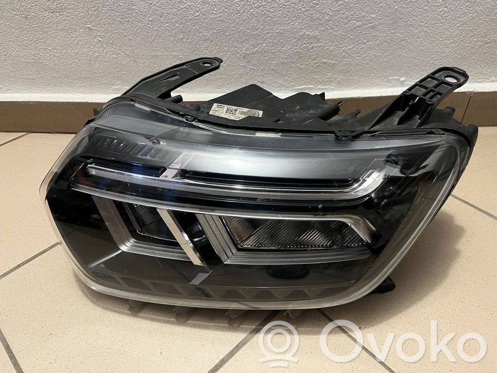 Dacia Duster II Lampa przednia 