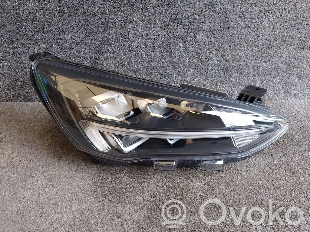 Priekinis žibintas   MX7B13E014ED