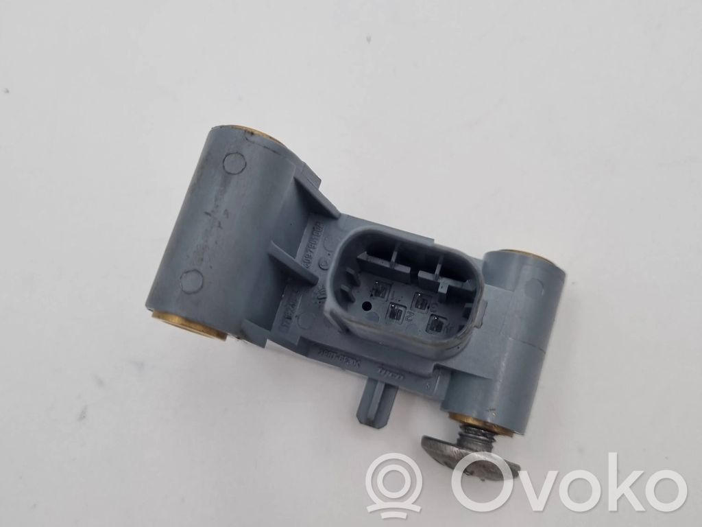 BMW 5 F10 F11 Airbag deployment crash/impact sensor 