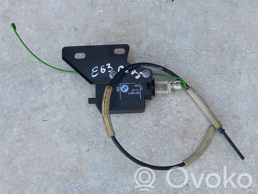 BMW 6 E63 E64 Fuel tank cap lock motor 