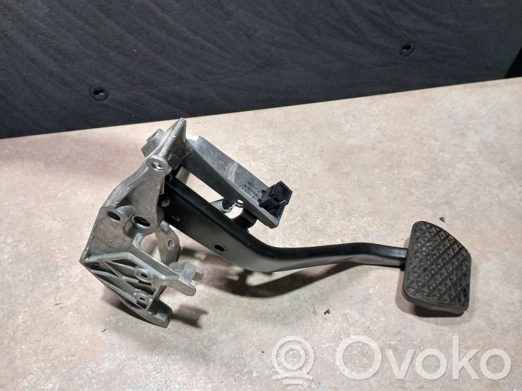 BMW 3 E90 E91 Brake pedal 