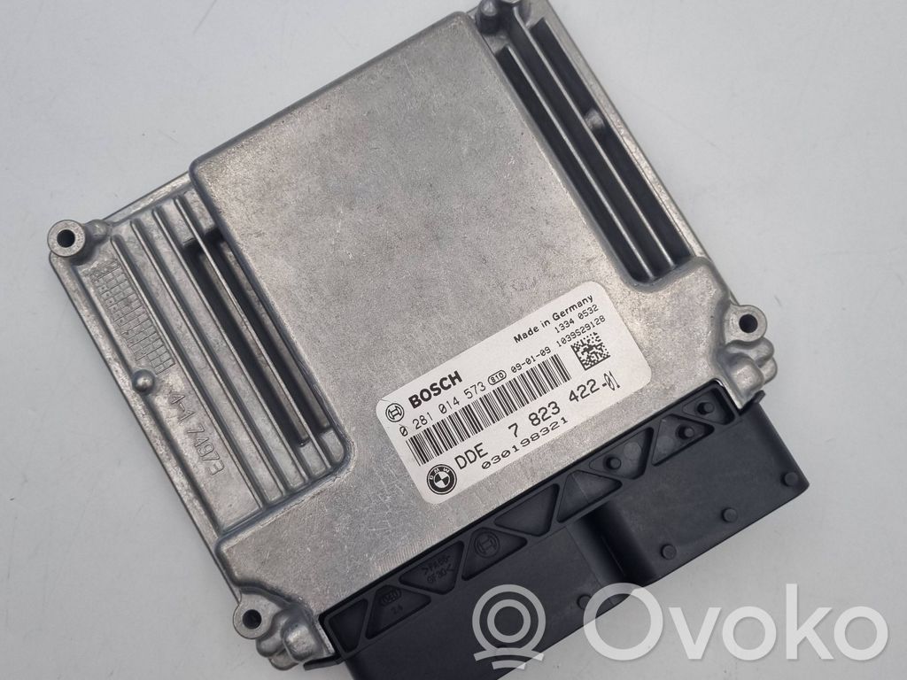 BMW 1 E81 E87 Unidad de control/módulo del motor 