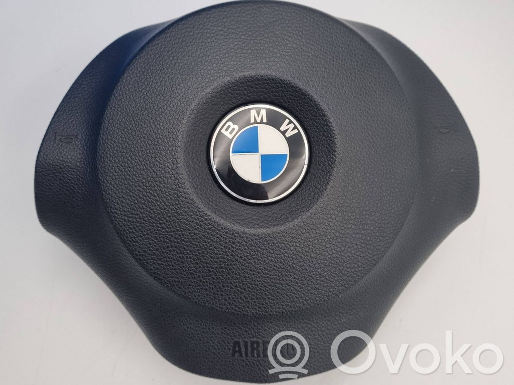 BMW 1 E81 E87 Vairo oro pagalvė 