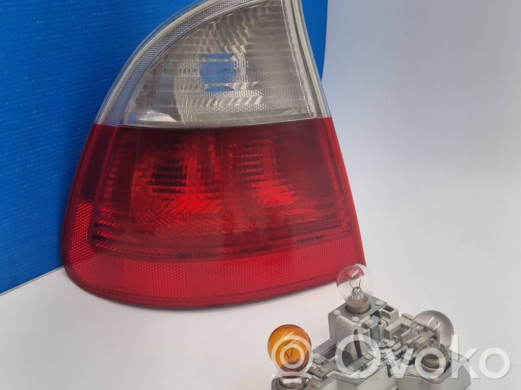 BMW 3 E46 Galinis žibintas kėbule 