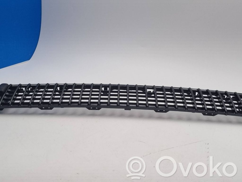 BMW 3 E46 Bonnet/hood grill 