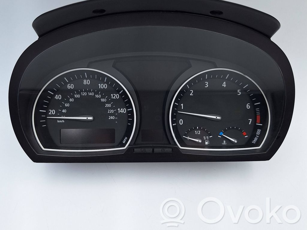 BMW X3 E83 Speedometer (instrument cluster) 