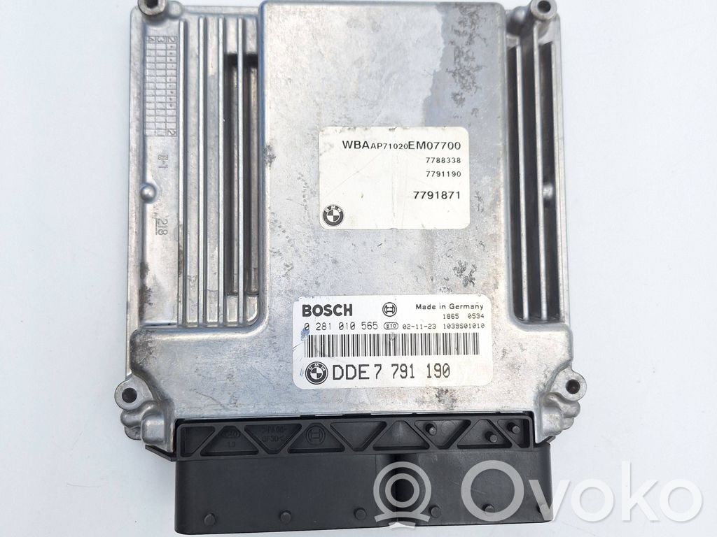 BMW 3 E46 Engine control unit/module 