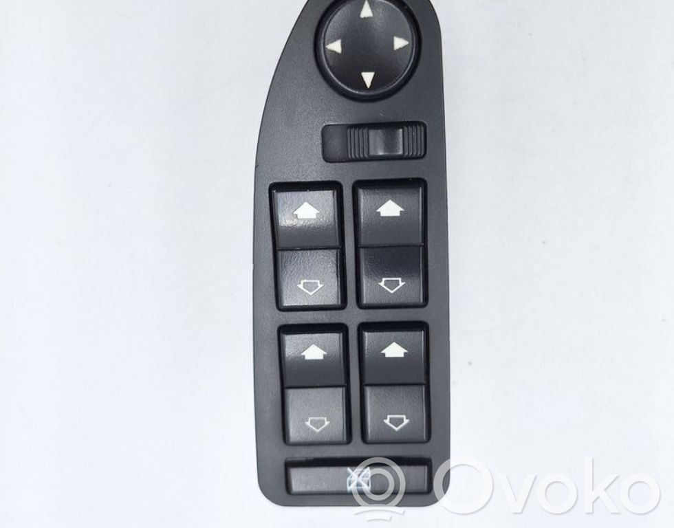 BMW 5 E39 Elektrinių langų jungtukas 