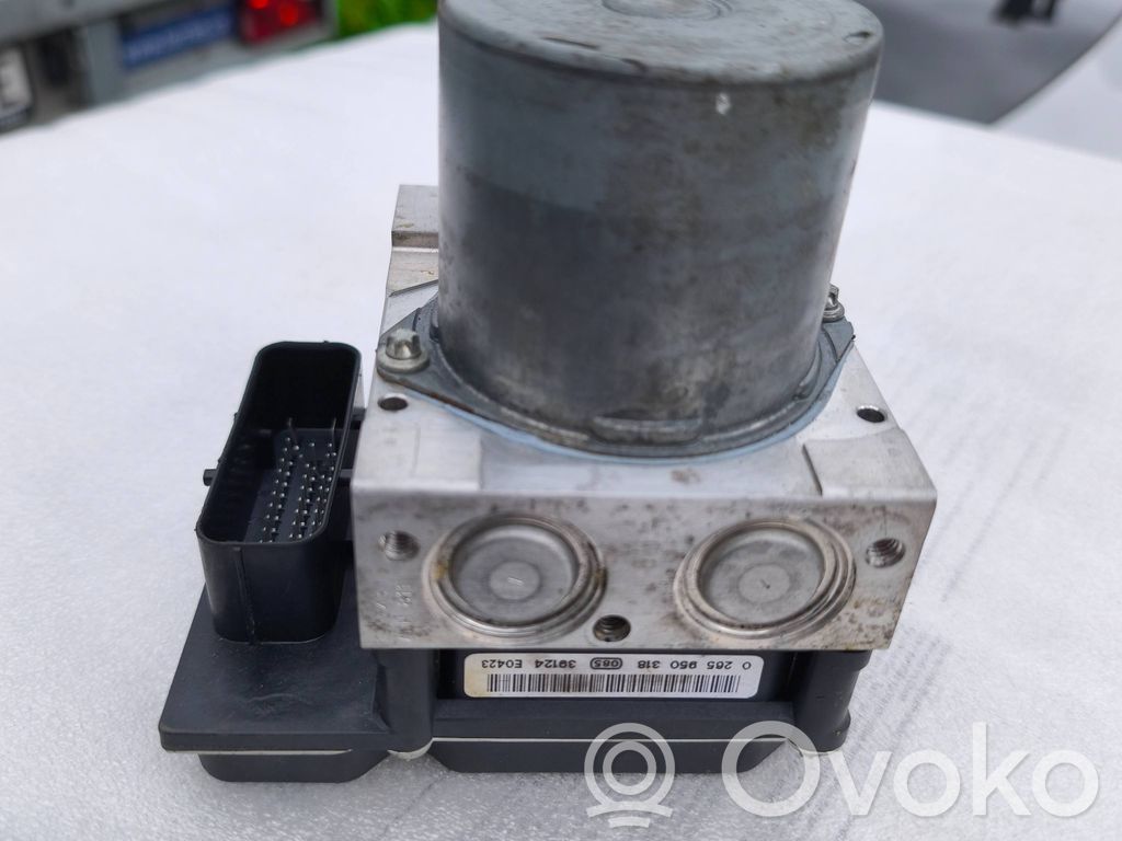 BMW X3 E83 ABS Pump 