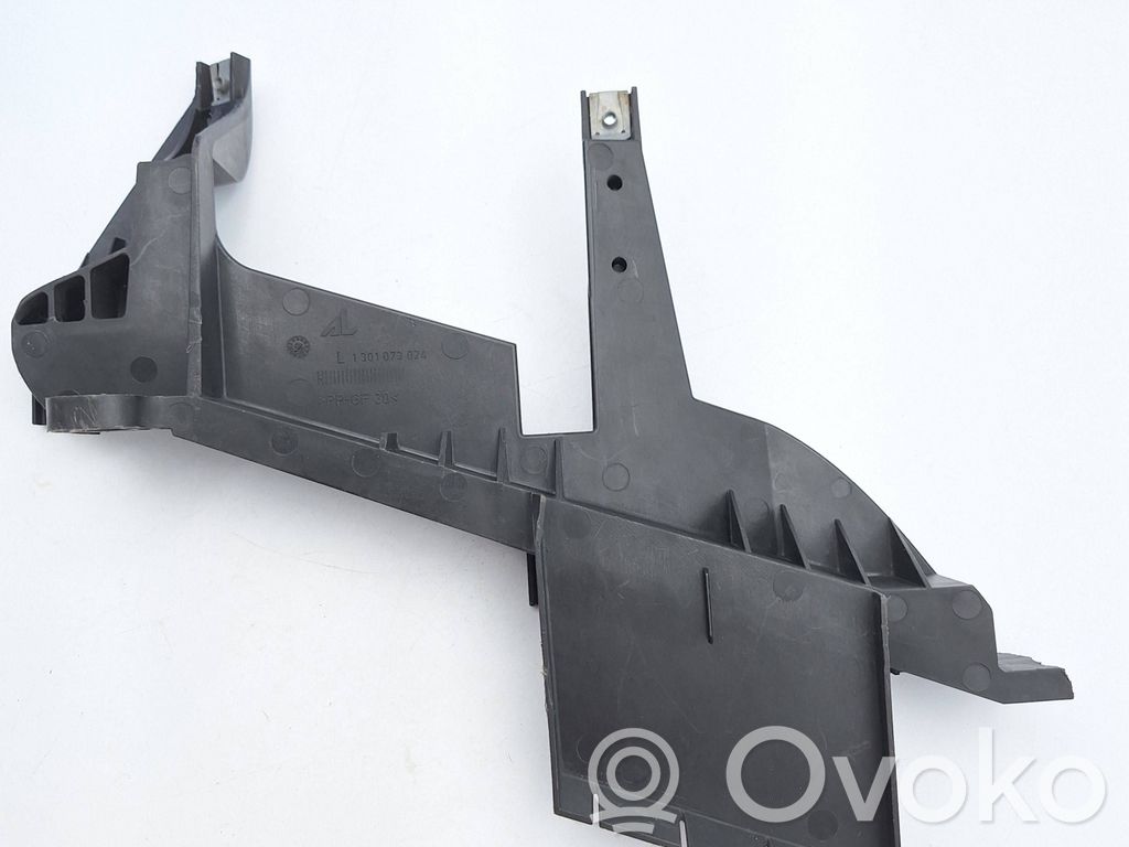 BMW X3 E83 Headlight/headlamp mounting bracket 