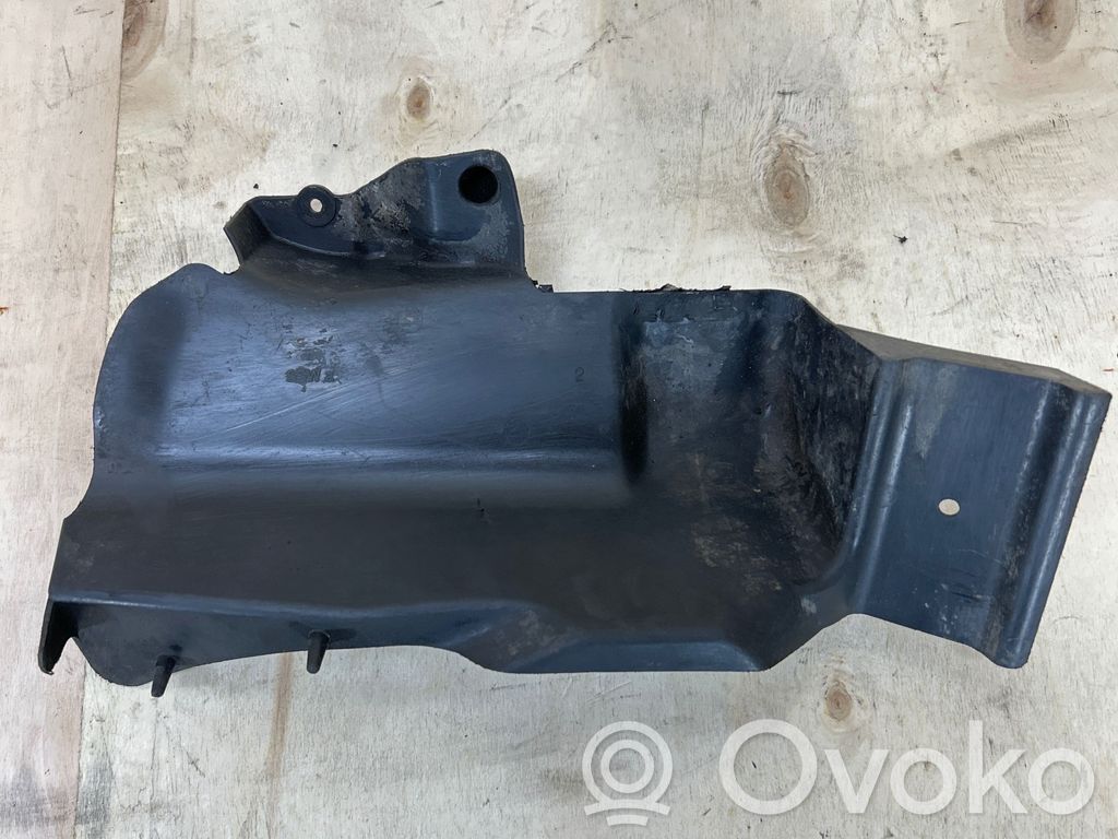 BMW 5 E39 Protecție inferioară laterală 