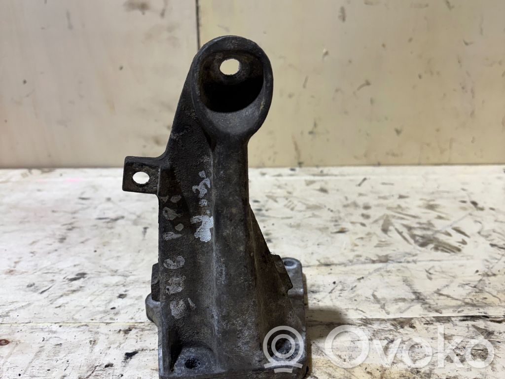 Support, suspension du moteur   1094652,22111094652