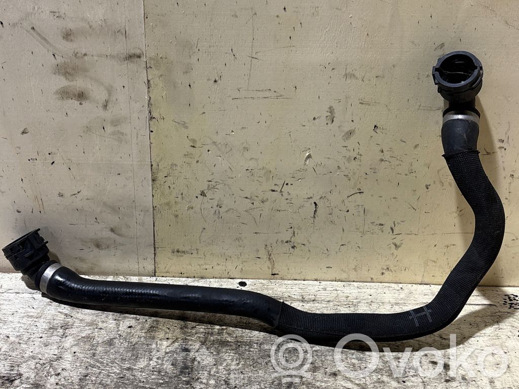 BMW 3 E90 E91 Engine coolant pipe/hose 