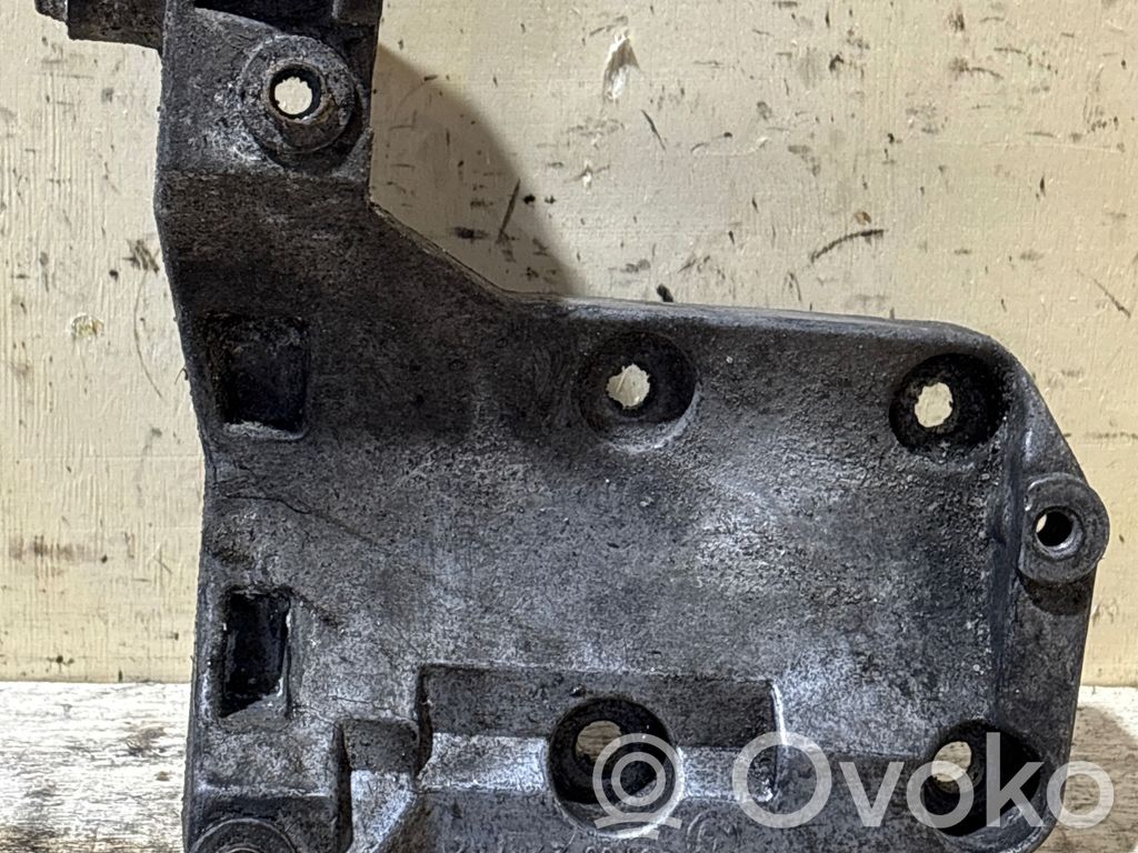 BMW 5 E39 Halterung Klimakompressor 
