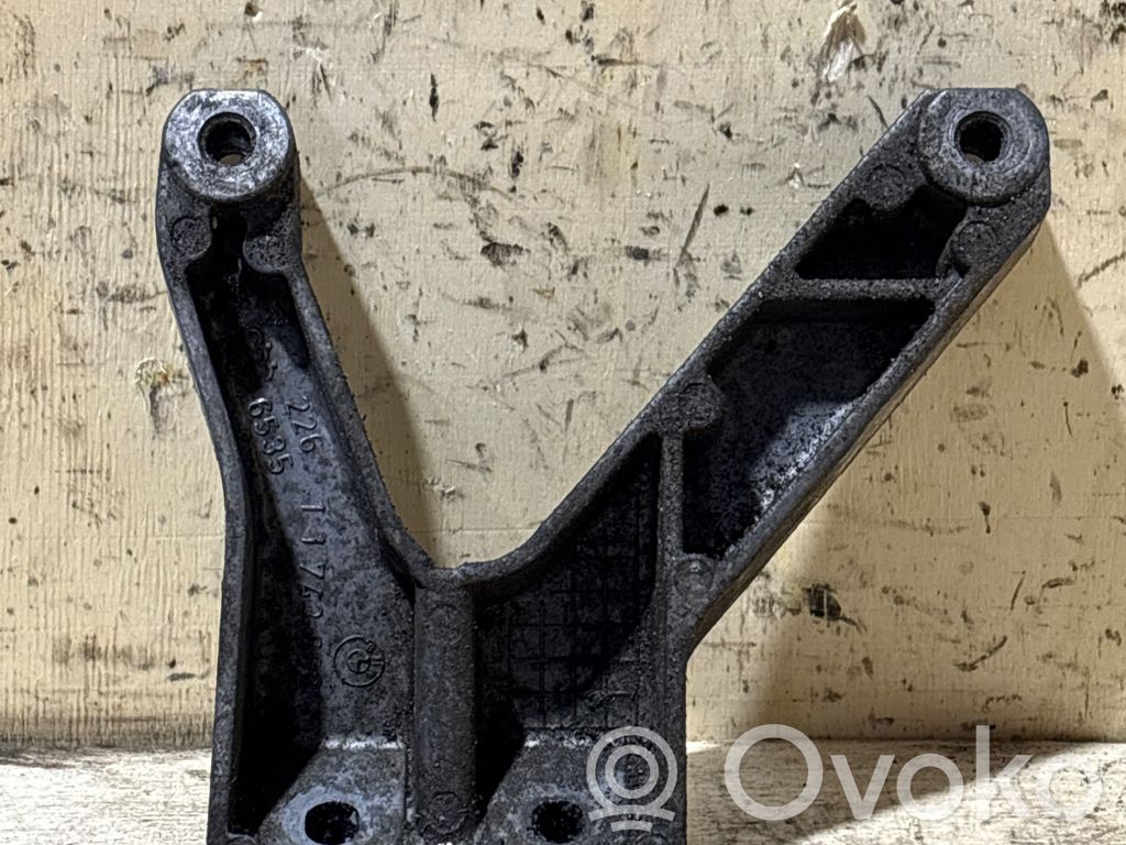Engine mounting bracket   1743662,11611743662