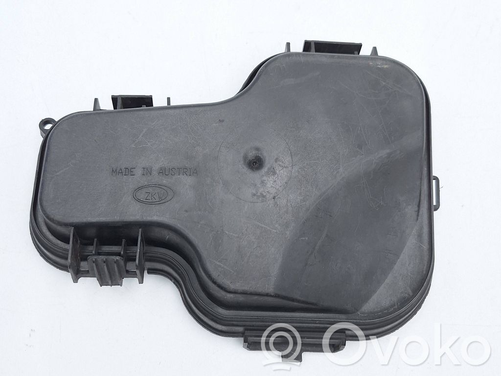 BMW 3 E90 E91 Headlight/headlamp dust cover 