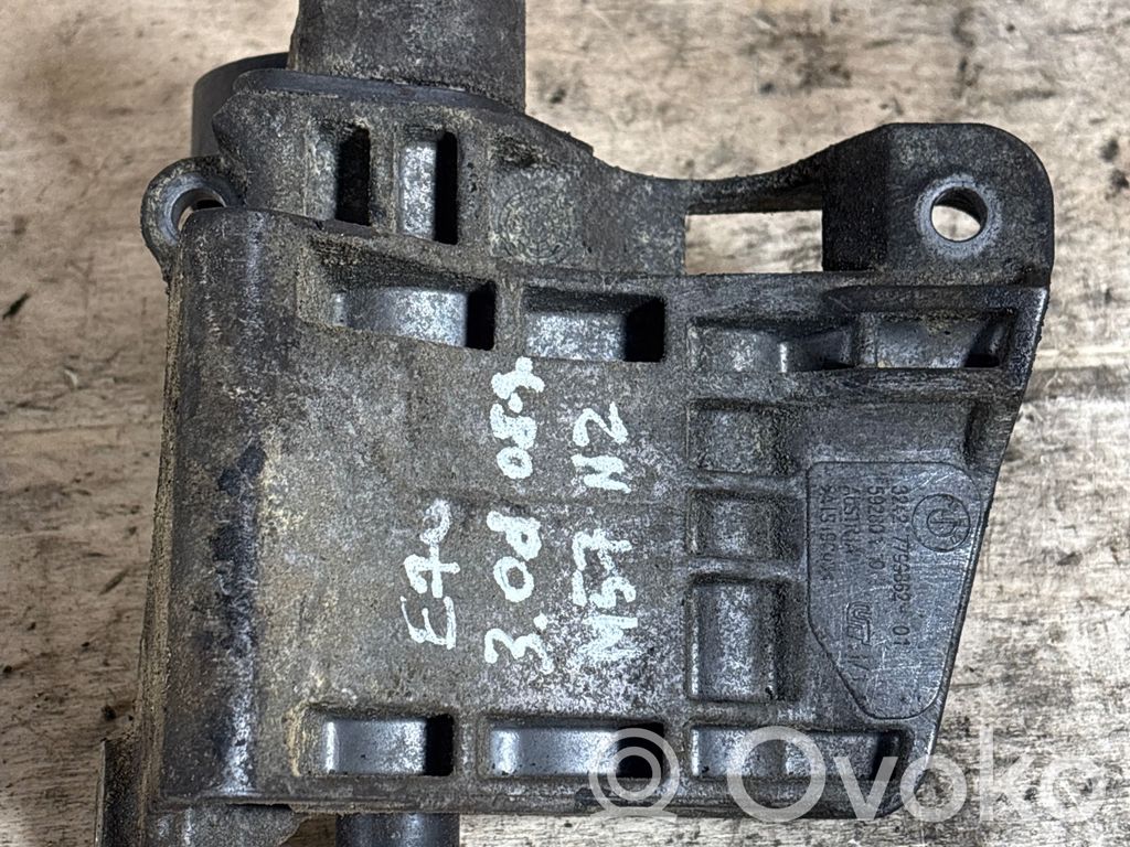 Power steering pump mounting bracket   7799862,32427799862
