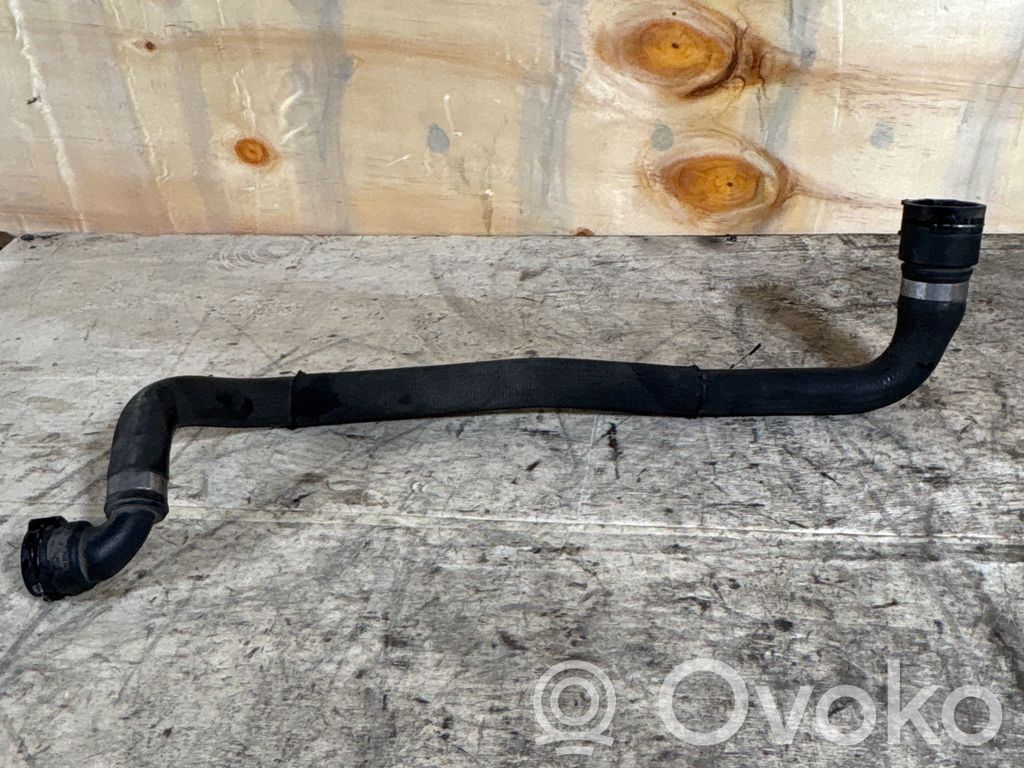 BMW X3 E83 Engine coolant pipe/hose 