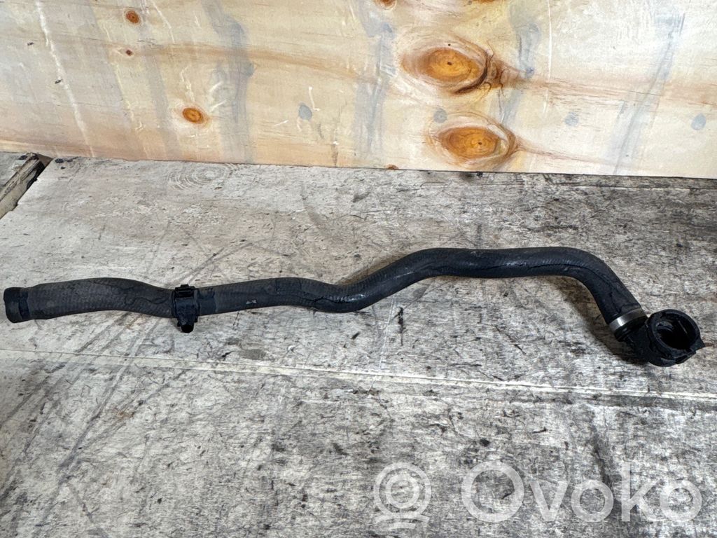 BMW 3 E90 E91 Conductă/furtun lichid de răcire motor 