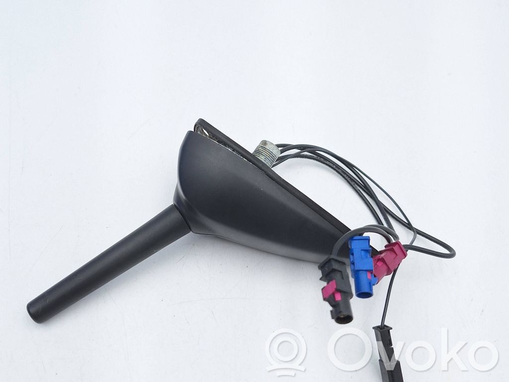 BMW 1 E81 E87 GPS-pystyantenni 