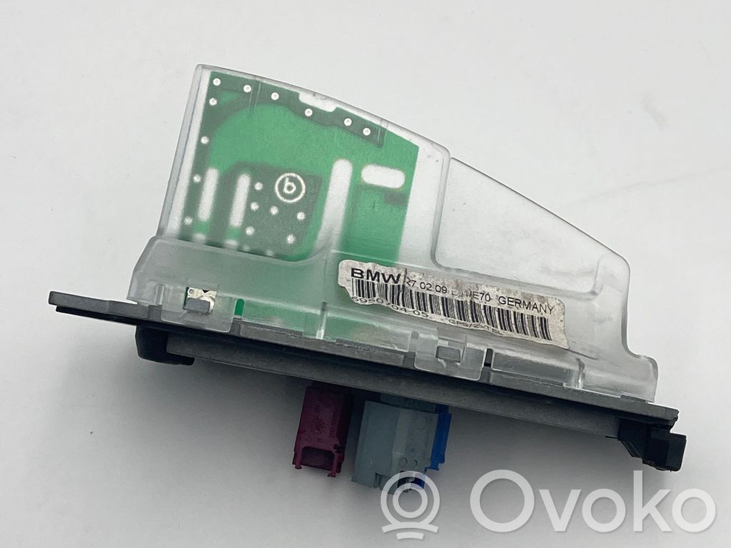 Antena (GPS antena)   6950704,65206950704,1682647,30000953BF