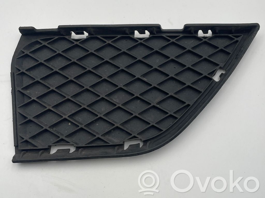 BMW X3 E83 Front bumper lower grill 